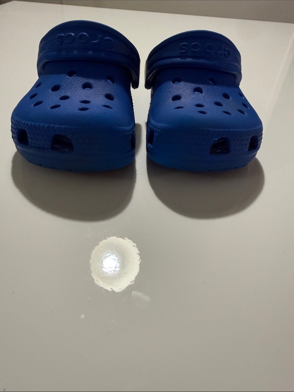 CROCS Kids Classic Clog in Royal Blue Size C7 - Picture 4 of 10